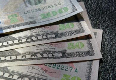 El Dólar se vende en 19.47 pesos en bancos de la CDMX