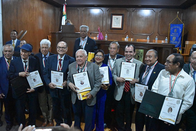 Brown-Forman rinde homenaje al periodismo mexicano
