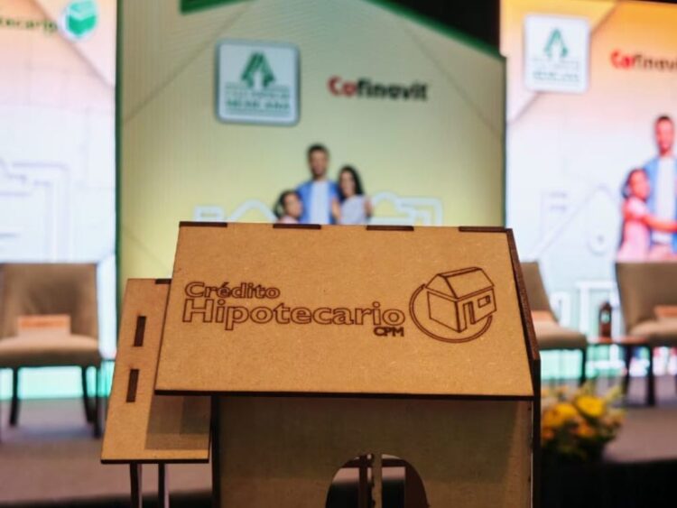 Caja Popular Mexicana lanza crédito hipotecario pese a entorno adverso