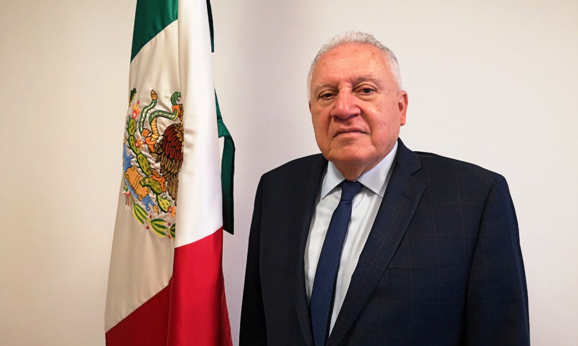 Instalarán laboratorios para analizar mercancía y sustancias en los principales puntos fronterizos y portuarios del país