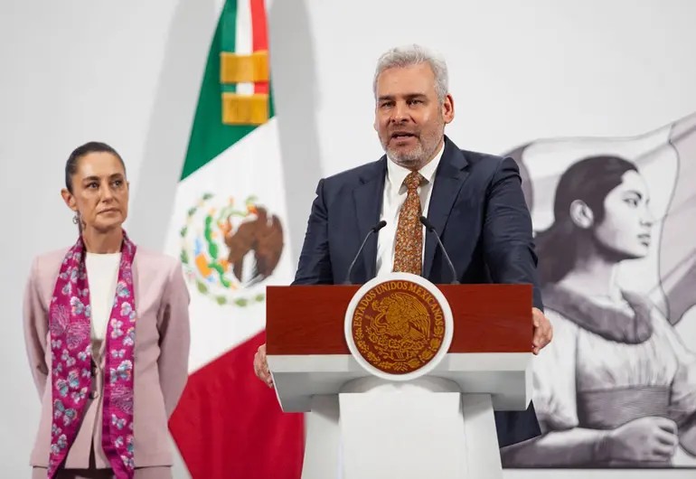 Gobernador de Michoacán estuvo en reunión de gabinete de seguridad: Sheinbaum