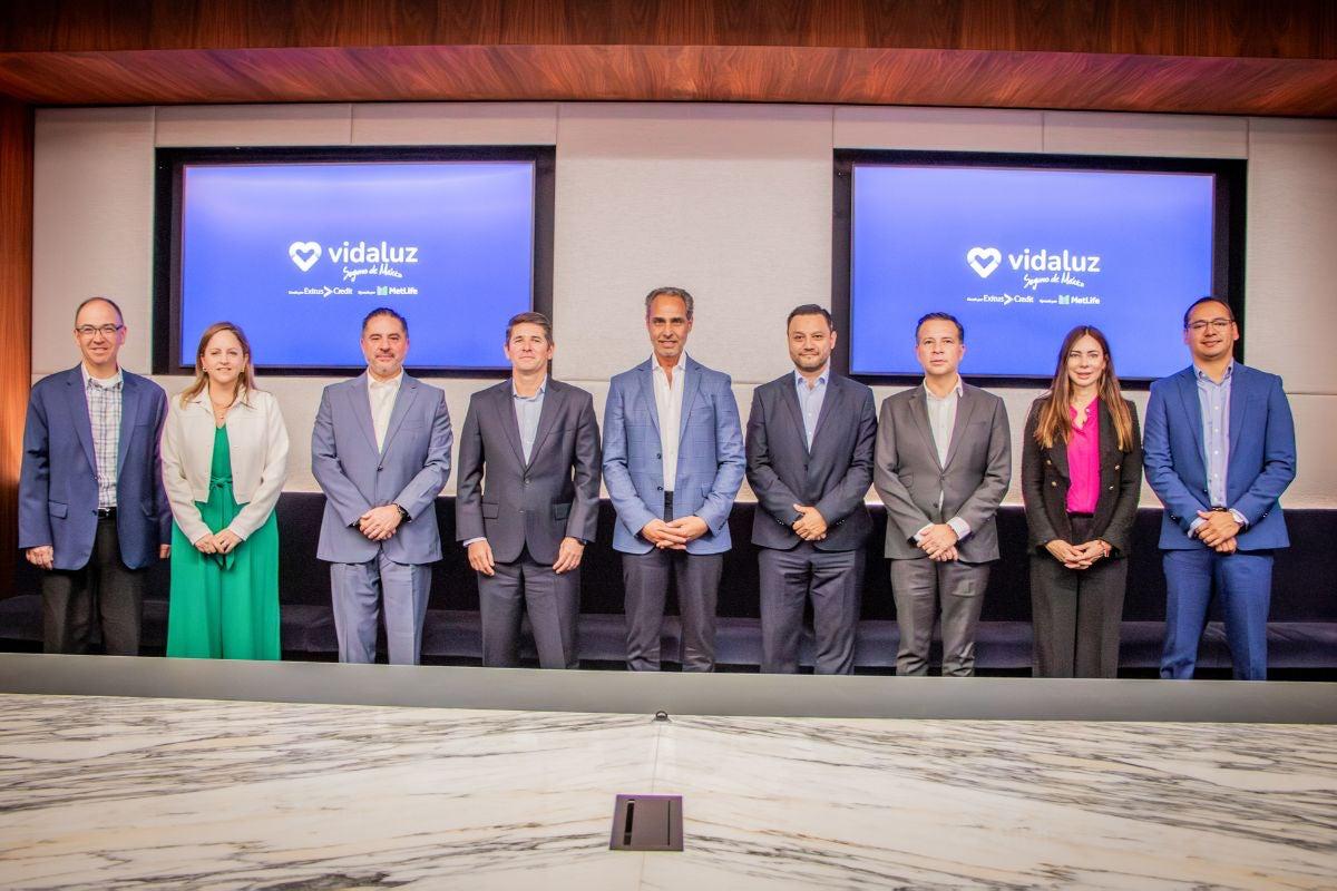 VidaLuz presenta portafolio de 10 pólizas para sectores sin protección financiera