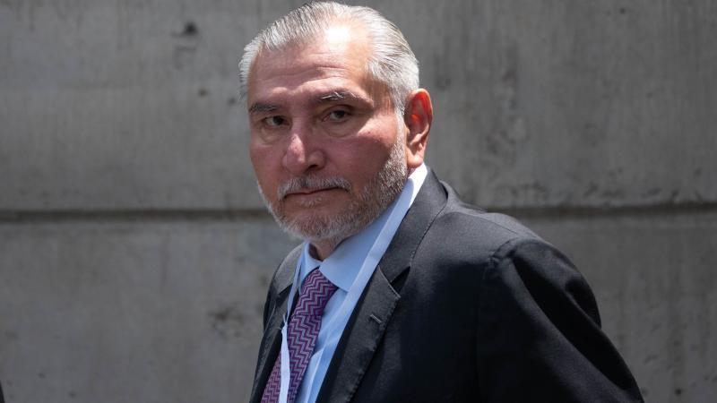 Renuncia de Adán Augusto a coordinación en Senado, decisión personal: Sheinbaum; avisó a Rosa Icela